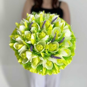 Букет из конфет Подснежники