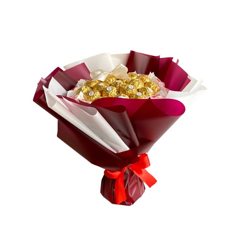 Букет из раффаелло и роше Аврора