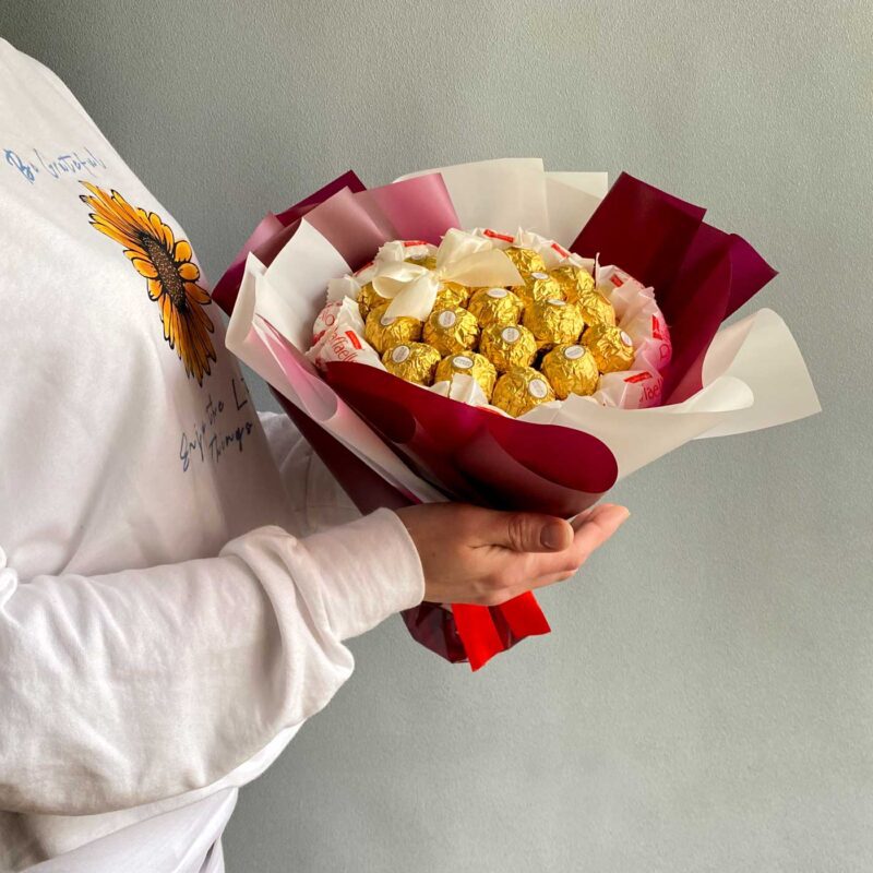 Букет сладкий Аврора