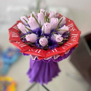 Букет из конфет лаванда