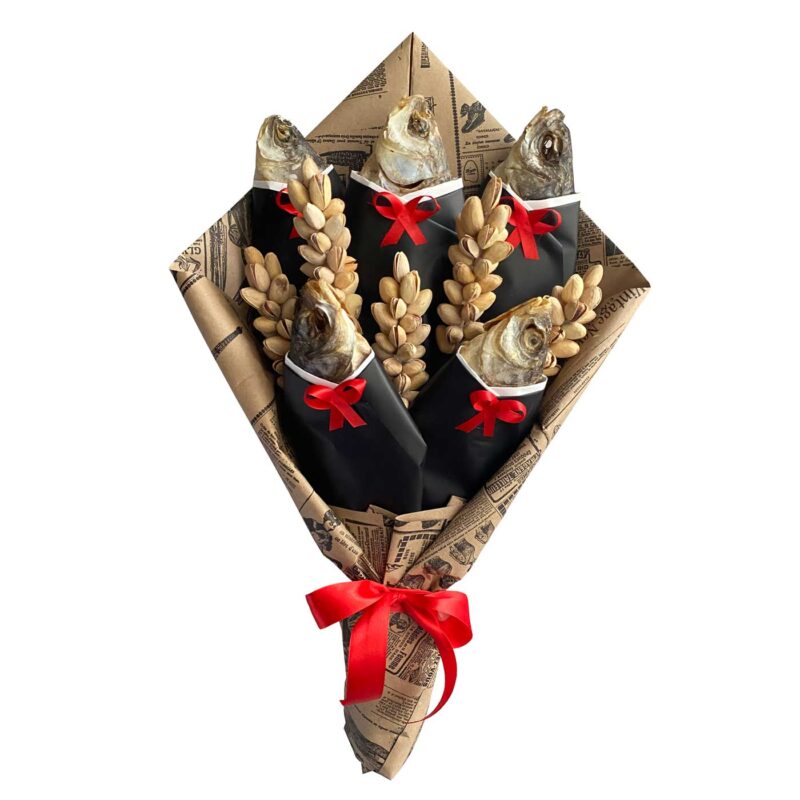 Букет из рыбы c фисташками